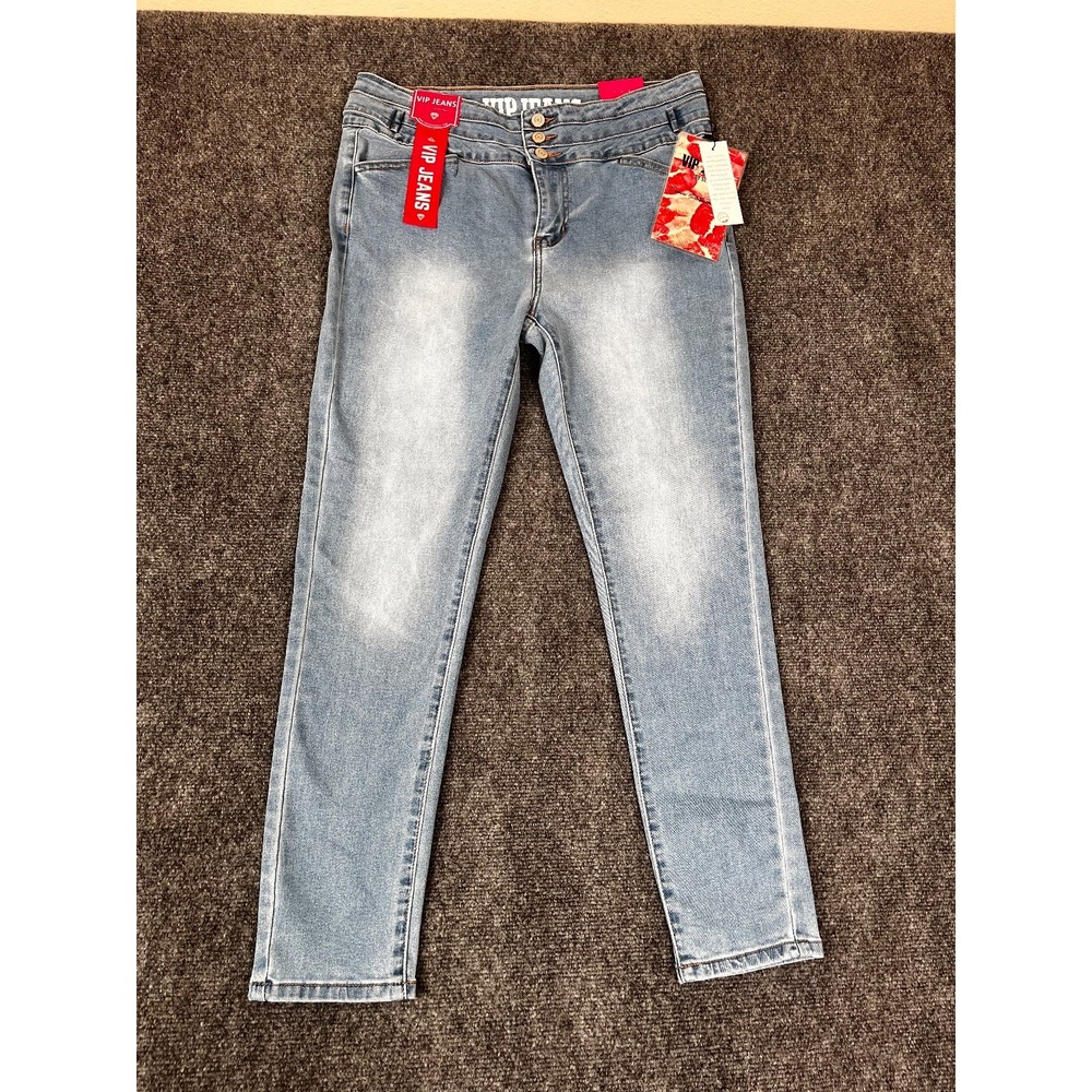 NWT VIP Jeans Light Wash Sculpting  Stretch Skinny Denim Jeans Junior  13/31